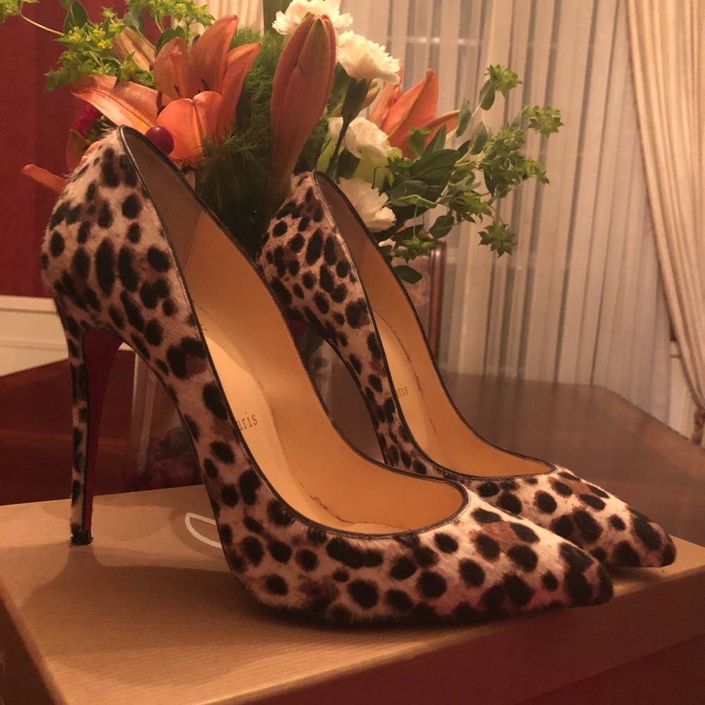 Leopard Christian Louboutin Pigalle Stiletto Pumps